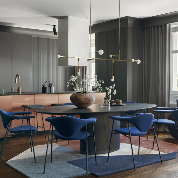 Spazio Dining Table