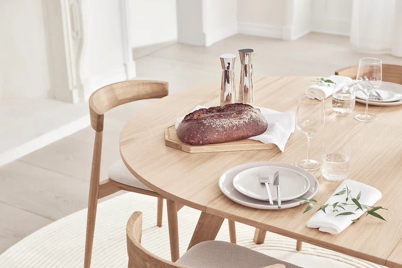 Soft Mood Dining Table