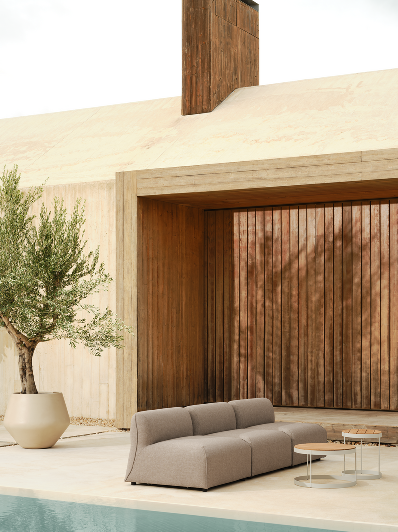 Drum Lounge Outdoor Table