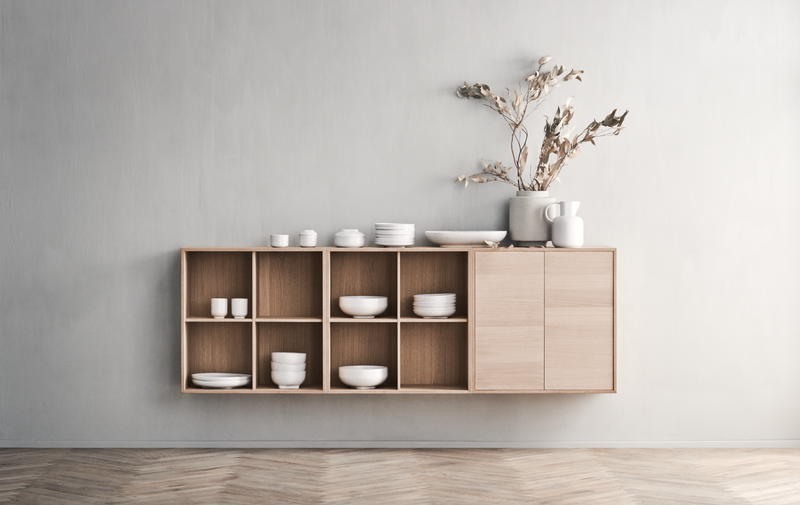 Case Shelf