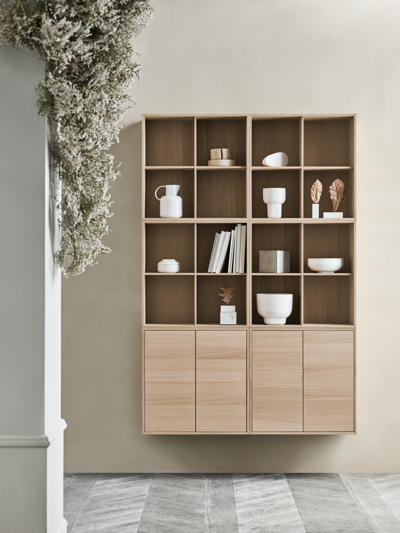 Case Shelf