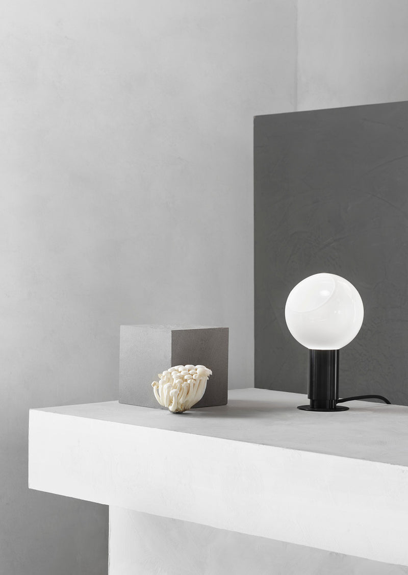 Donya Sphere Table Lamp