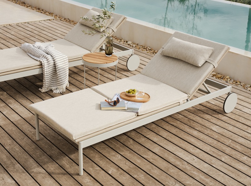 Drum Lounge Outdoor Table
