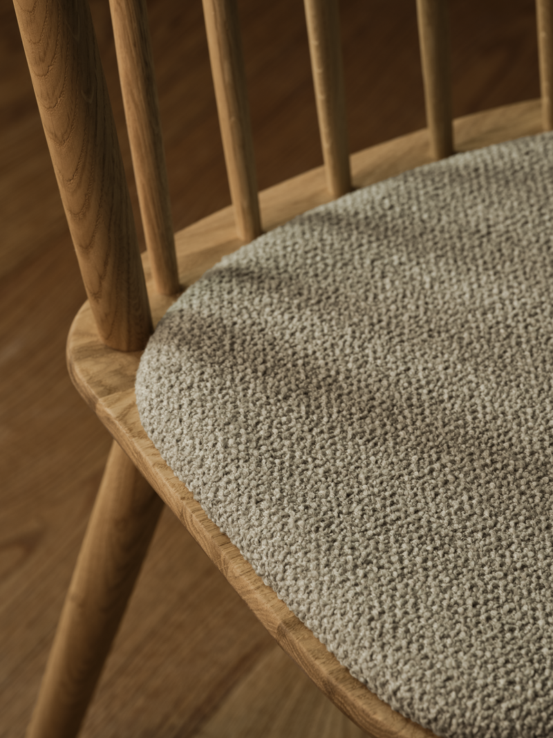 Eter Upholstered Dining Chair