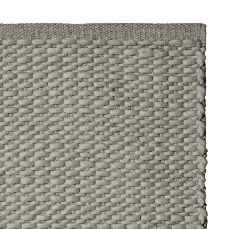 Repete Rug