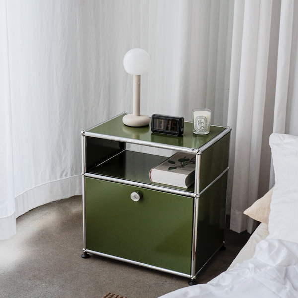 USM Haller Side Table (M55)