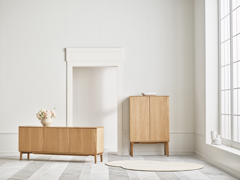 Silent Sideboard