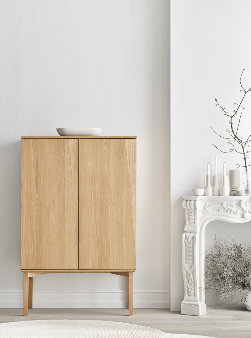 Silent Sideboard