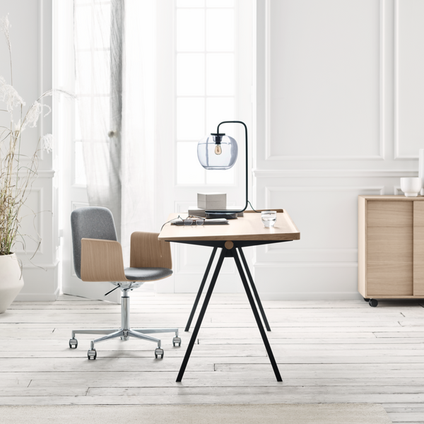Acentric Desk