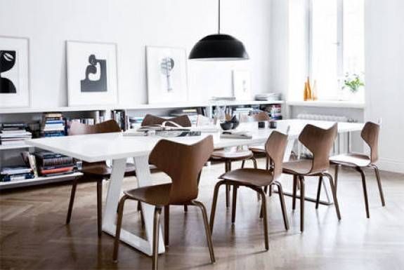 BERMUDA TABLE