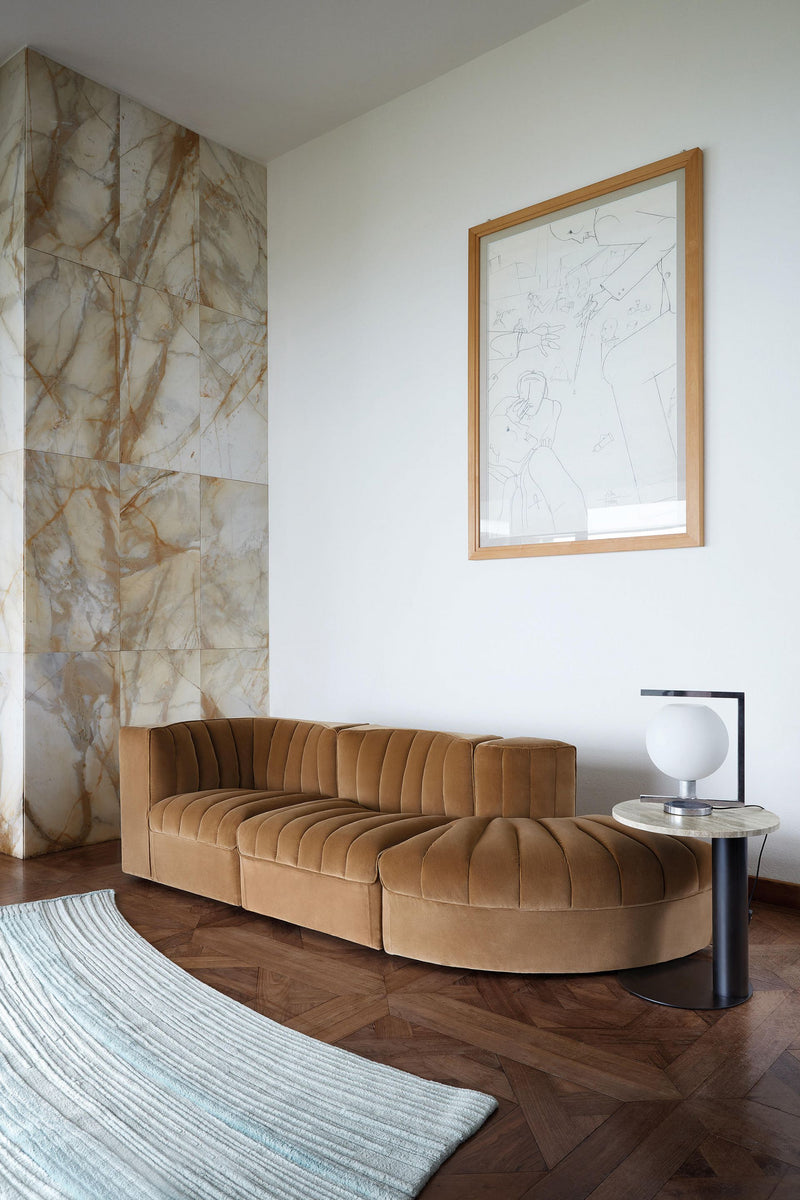 9000 Sofa