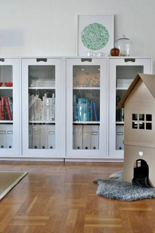 Snow Cabinet E